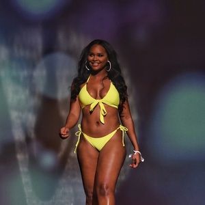 Yellow Vizcaya Competition Swimsuit (M)